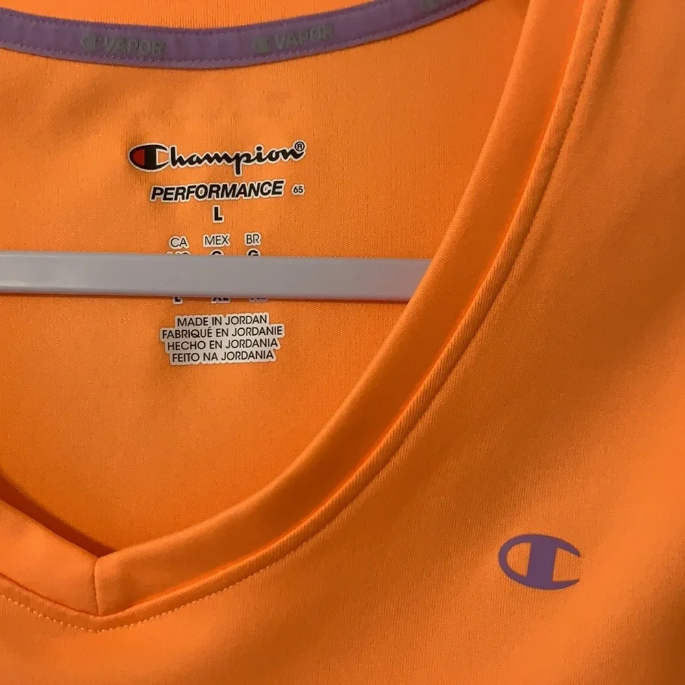Champion Performance Orange V-Neck Short Sleeve Workout Shirt Size Large